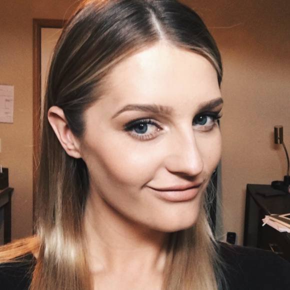 Meet your Posher, Suzana - Picture 1 of 1